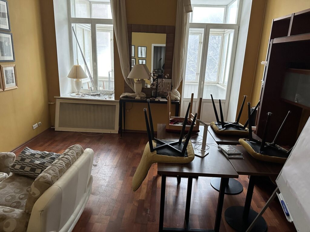 В Києві залило офіс Інституту масової інформації. Це сталось на наступний день після затоплення офісу Реальної Газети