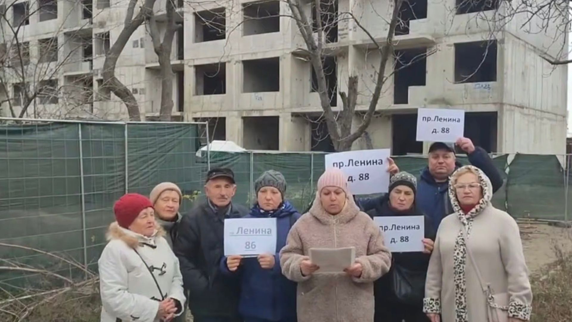 Мешканці Маріуполя вимагають виконати обіцянки: на місці зруйнованих будинків будують комерційні квартири