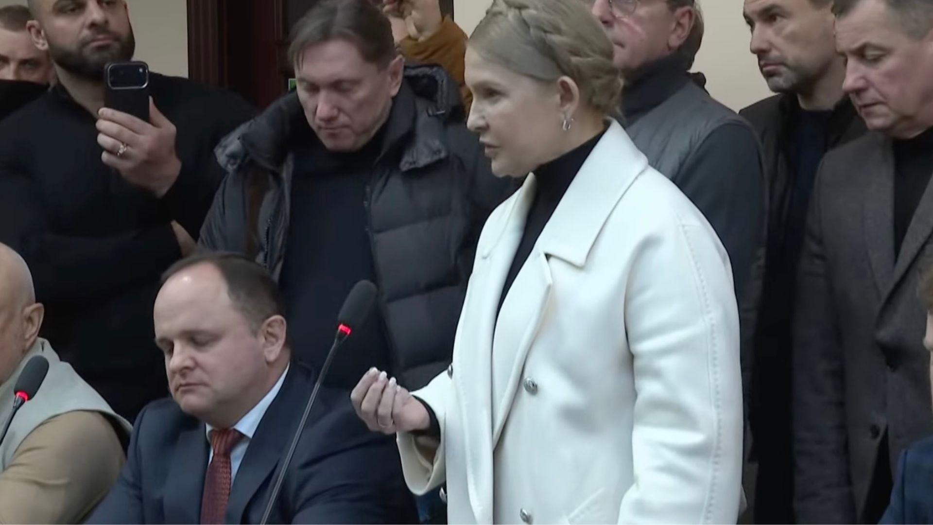 Тимошенко отримала заставу у 33 млн грн у справі про підкуп депутатів