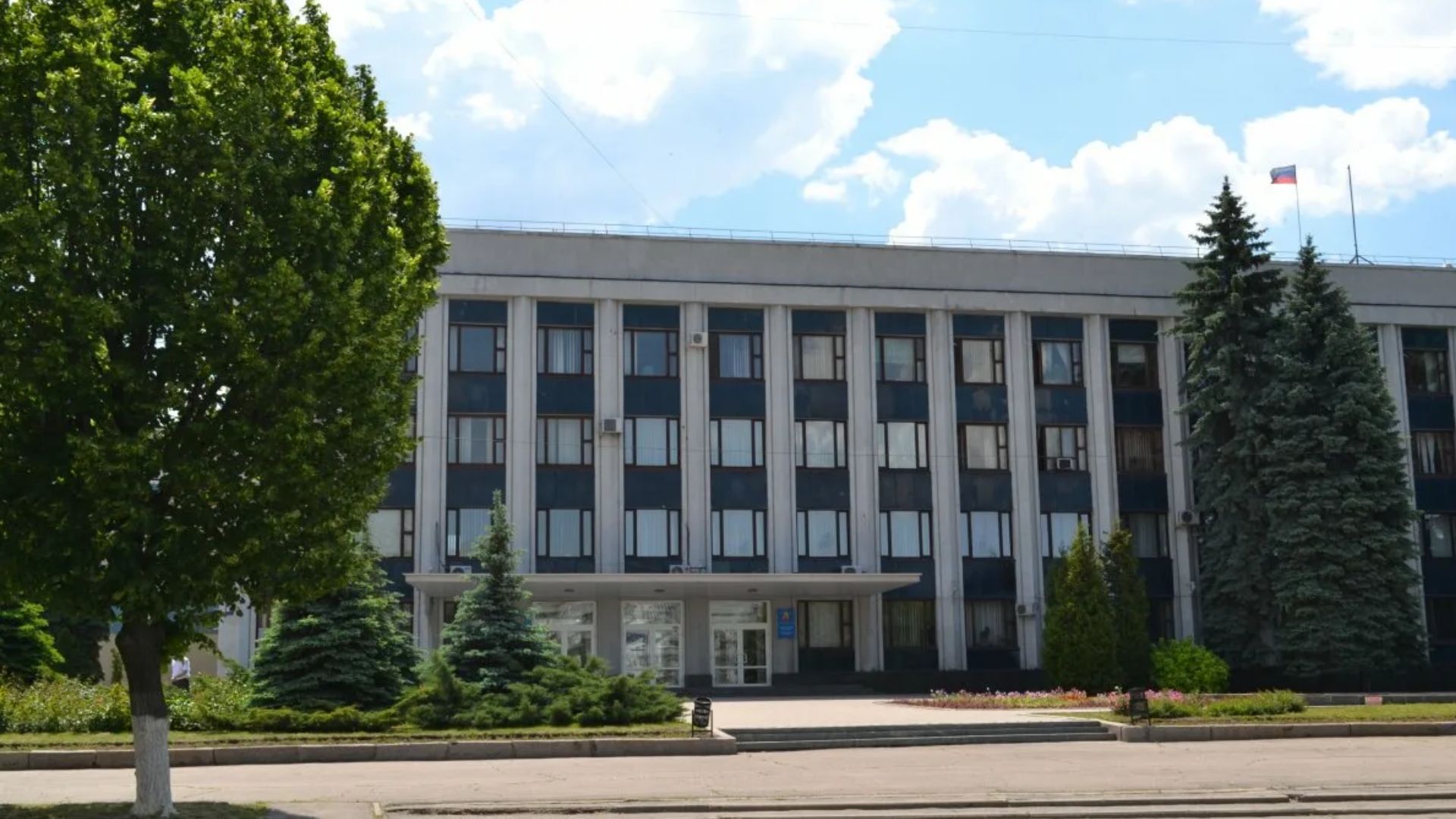 Окупаційна влада в Луганську оголосила початок висування кандидатів на посаду “глави міста”