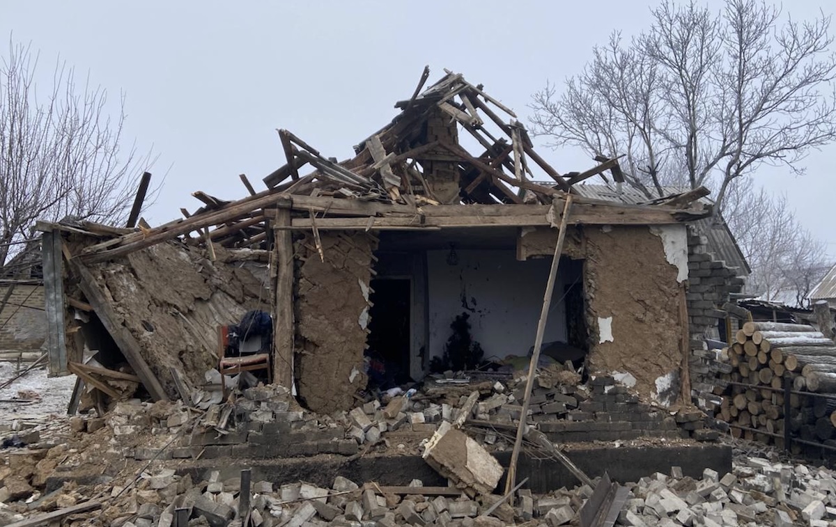 Одна людина загинула в Донецькій області через обстріли окупантів, ще одна поранена