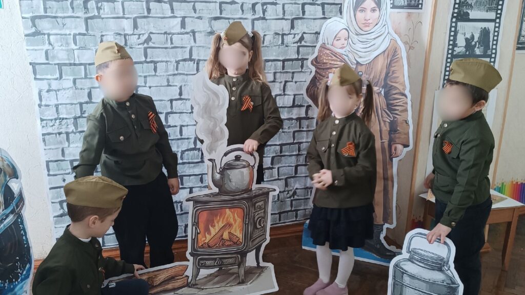 “Блокадобєсіє” в Луганську. Як на окупованій Луганщині інсценують пам’ять про Ленінград