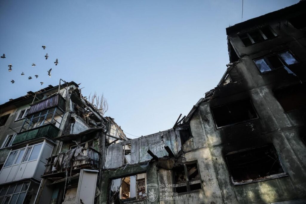 Українські військові продемонстрували кадри Костянтинівки на Донеччині