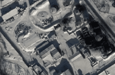 У мережі з’явились супутникові знімки нафтобази в Ровеньках, яку атакували напередодні Нового року