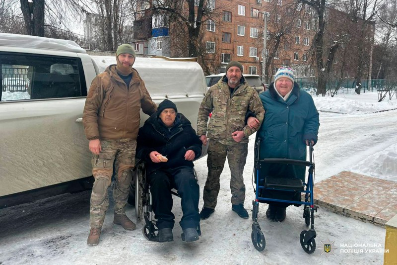 З-під російських обстрілів вивезли маломобільну сім&rsquo;ю та чоловіка з інвалідністю