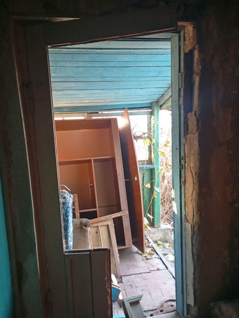 &laquo;Діти плакали, коли вибивали двері&raquo;: на окупованій Донеччині озброєні люди викрали багатодітного батька після насильницької мобілізації