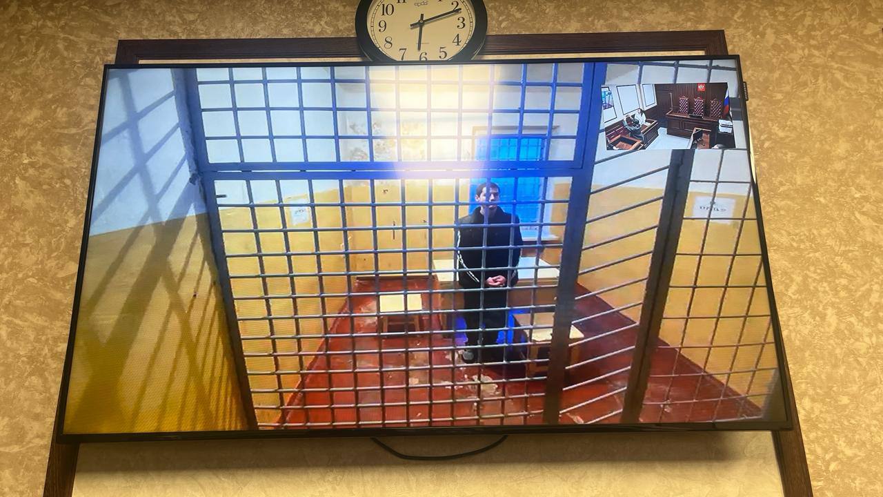 Російський суд засудив 19-річного жителя окупованої Запорізької області до 5,5 року колонії за коментарі в Telegram