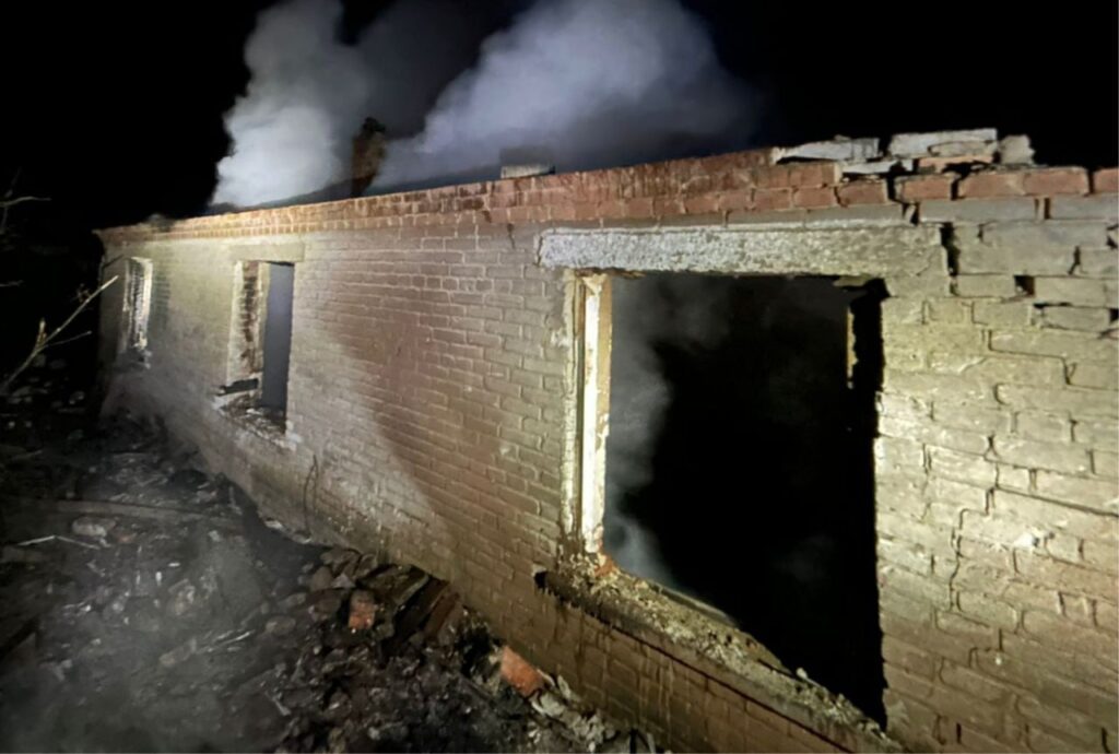 Ввечері безпілотники вдарили по Черкаському на Донеччині. Загинули четверо людей та п’ятеро поранені