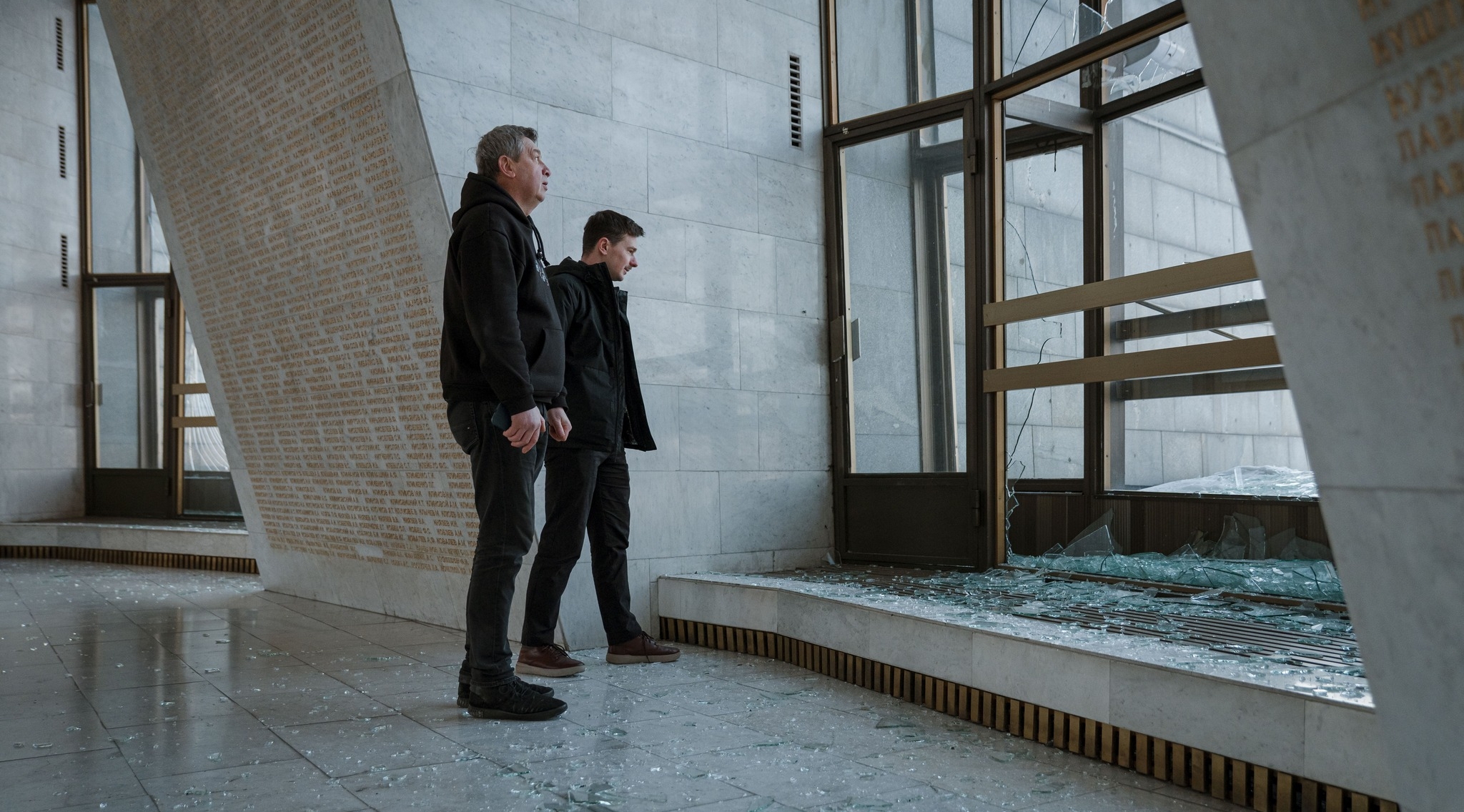 Російський обстріл Києва спричинив пошкодження Залу слави біля підніжжя монумента &laquo;Батьківщина-мати&raquo;