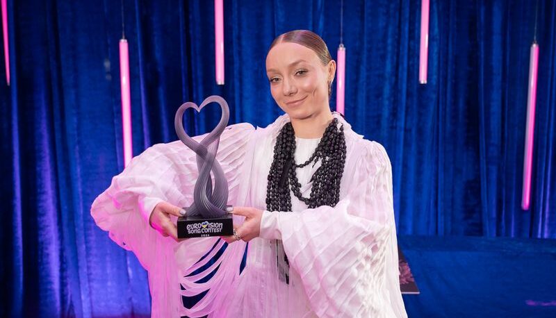 Цьогоріч Україну на &laquo;Євробаченні&raquo; представить Lel&eacute;ka з піснею &laquo;Рідним&raquo;. Виконавець з Луганщини &mdash; четвертий