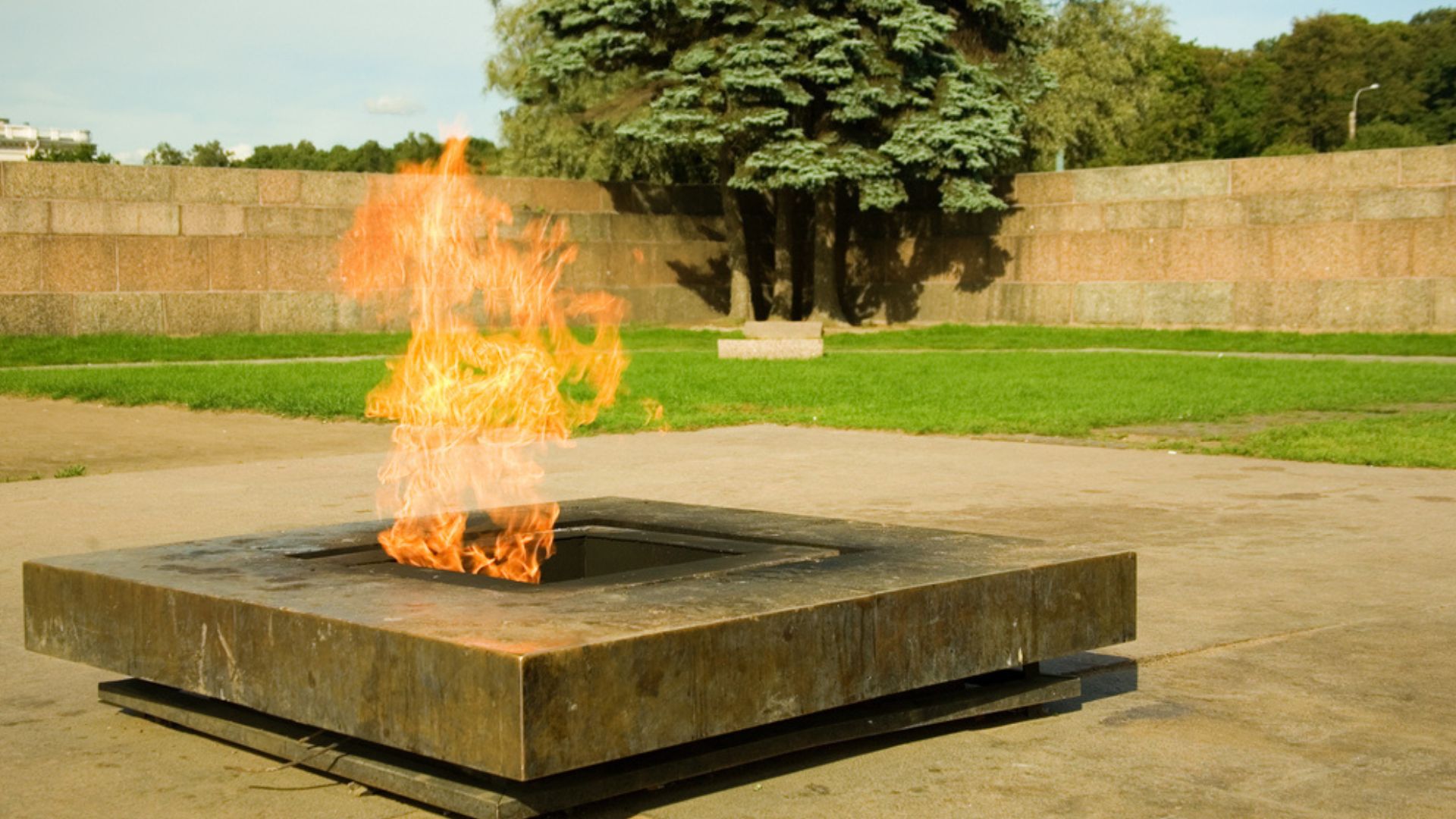 В Луганську хочуть будувати військове меморіальне кладовище