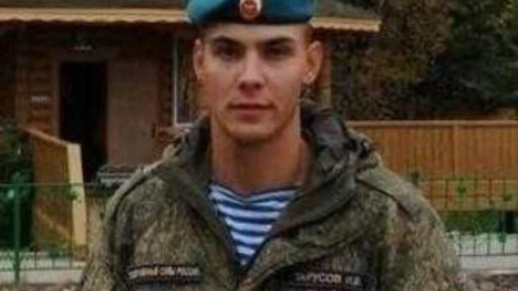 “Іди, не будь боягузом”: історії російських окупантів, які ніколи не повернуться додому