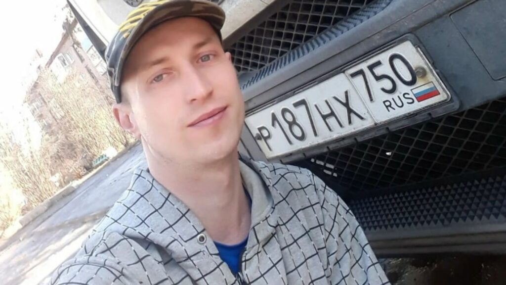 “Іди, не будь боягузом”: історії російських окупантів, які ніколи не повернуться додому