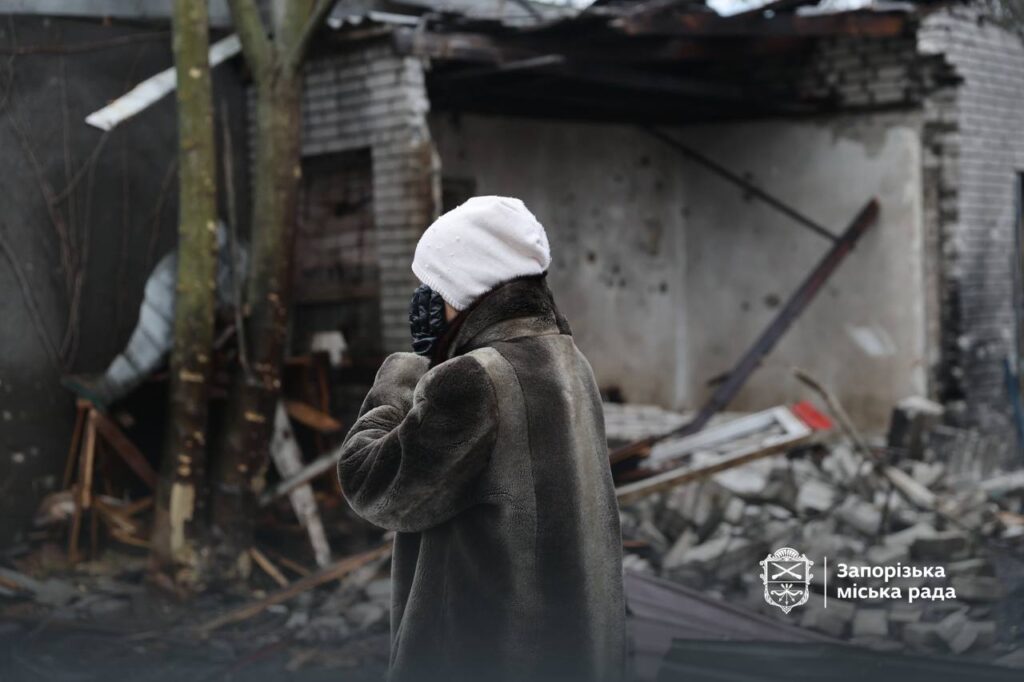 Російські війська завдали удару по притулку для собак у Запоріжжі