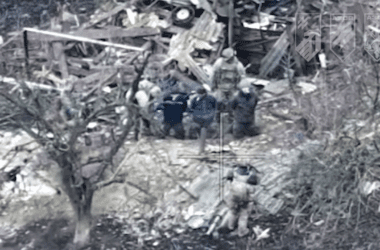 Золодий Колодязь на Донеччині звільнили бійці інтернаціонального батальону: в корпусі «Азов» показали унікальні кадри