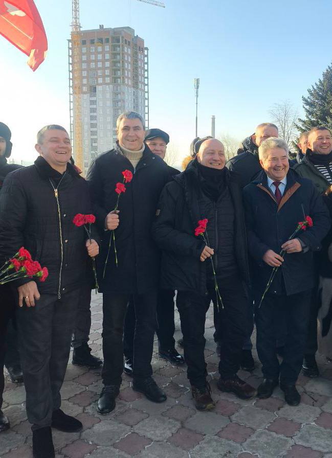 Пропагандист Прилєпін приїхав в Луганськ святкувати день народження Ворошилова
