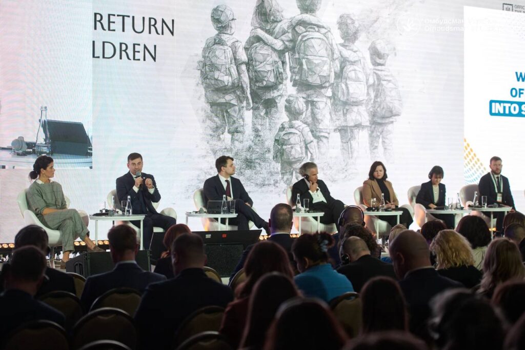 В Україну вдалось повернути 2003 дитини