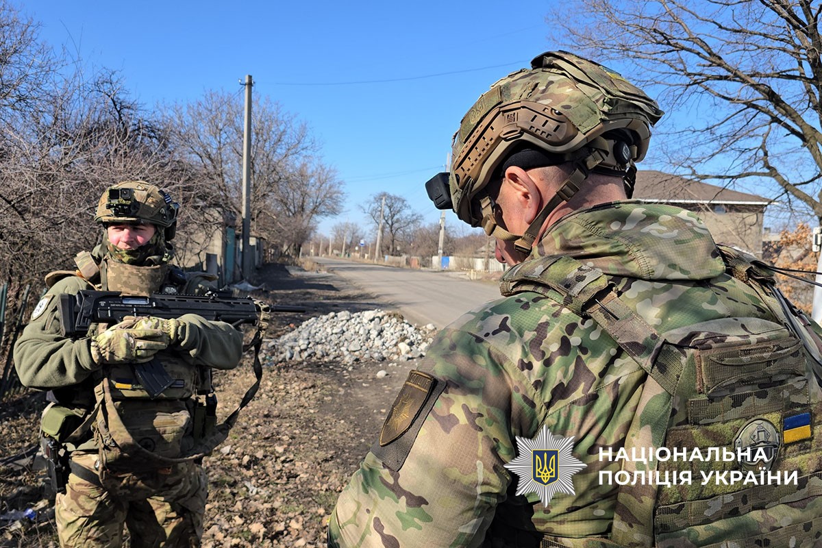 У Добропіллі залишаються ще 900 цивільних через відмову в евакуації