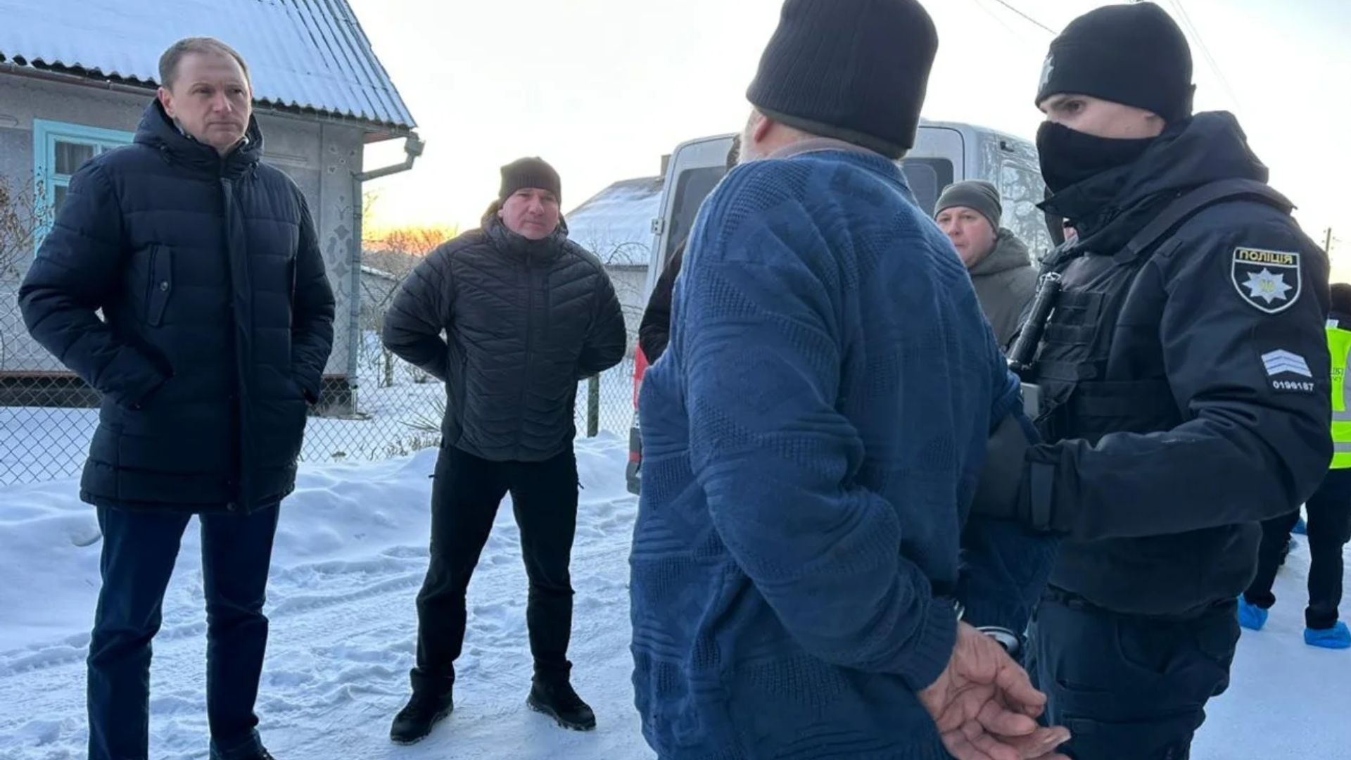 Підозрюваний у вбивстві п&rsquo;ятьох людей переселенців помер у СІЗО