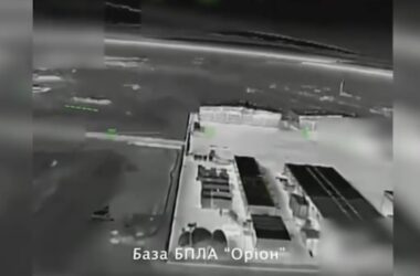 ЗСУ уразили катер та три комплекси ППО росіян у Криму. Опубліковано відео ударів українських БПЛА