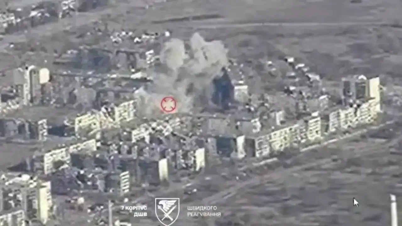 Сили оборони авіаударом знищили базу окупантів у Покровську