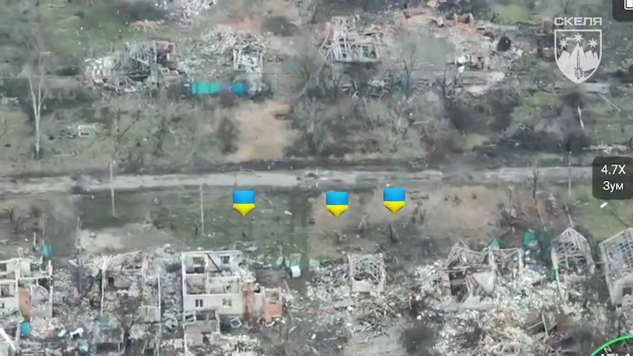 Бійці ЗСУ зачистили населений пункт, що знаходиться вздовж траси на Слов’янськ: військові показали відео