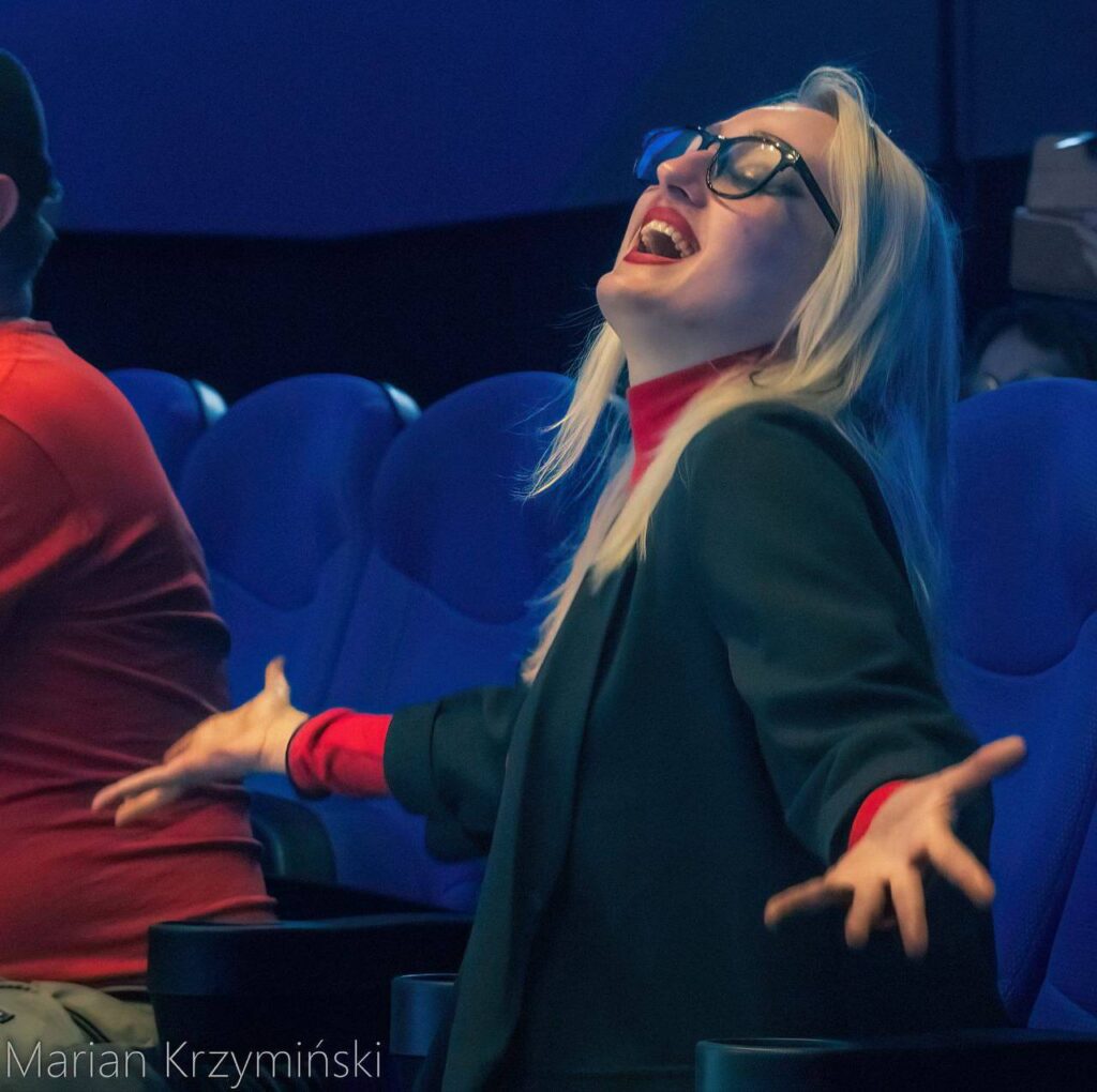 Почути голос бабусі з Камброду: як луганчанка Карина шукає автентичну музику регіону