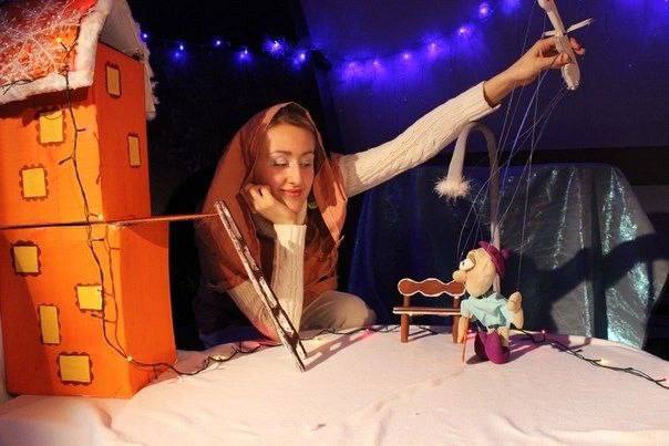 Почути голос бабусі з Камброду: як луганчанка Карина шукає автентичну музику регіону