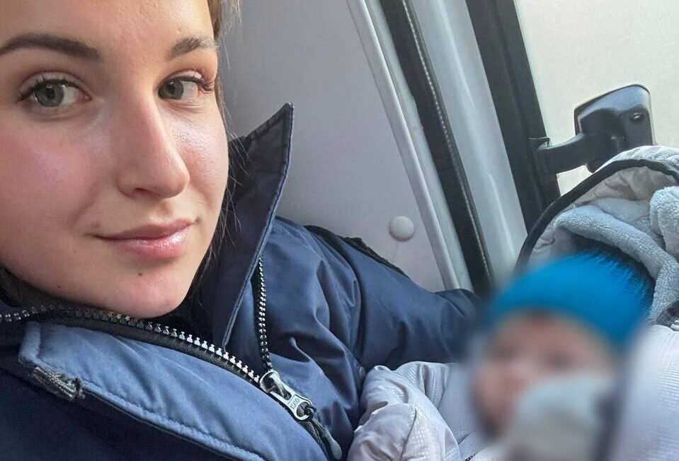 У Луганську матір залишила новонародженого хлопчика на хвору родичку та зникла на декілька днів