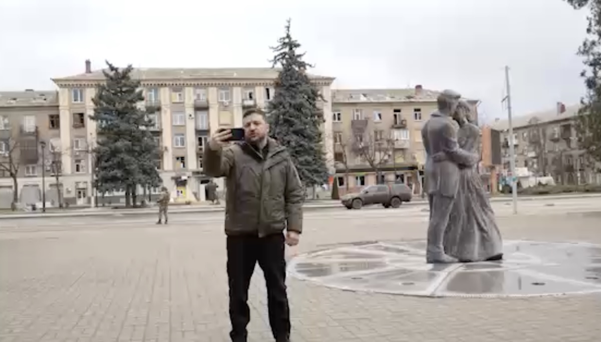 Зеленський відвідав прифронтові Краматорськ, Слов&rsquo;янськ та Дружківку, попередивши про підготовку нового наступу РФ