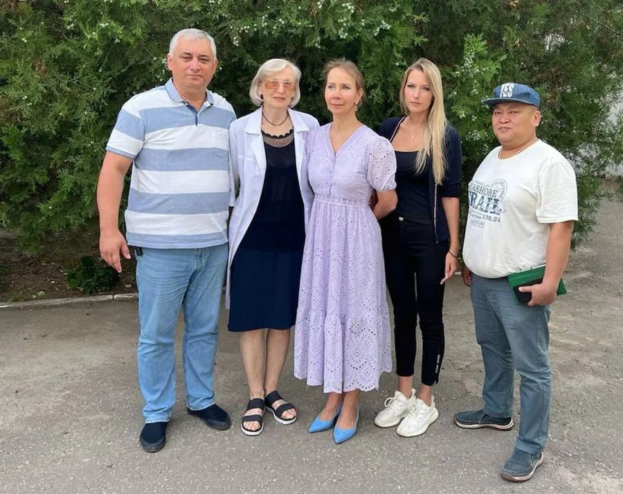 “Патріотичні конкурси” для дітей в окупації та викрадення сироти. Пояснюємо про небезпеки дитинства в окупації