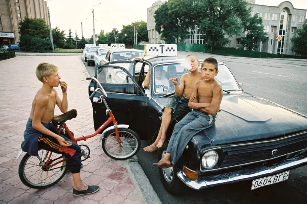 Луганська мова: минтуси за суп або коли &#8220;багети&#8221; — це не про французькі булки